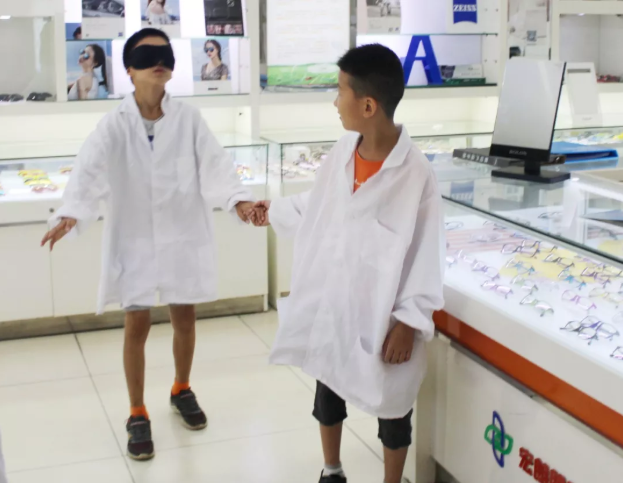 QQ截图20180821102624.png QQ截图20180821102624.png